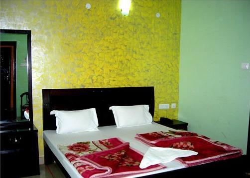 لاكناو Hotel Rest Inn المظهر الخارجي الصورة