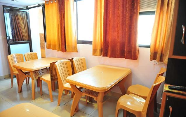 لاكناو Hotel Rest Inn المظهر الخارجي الصورة