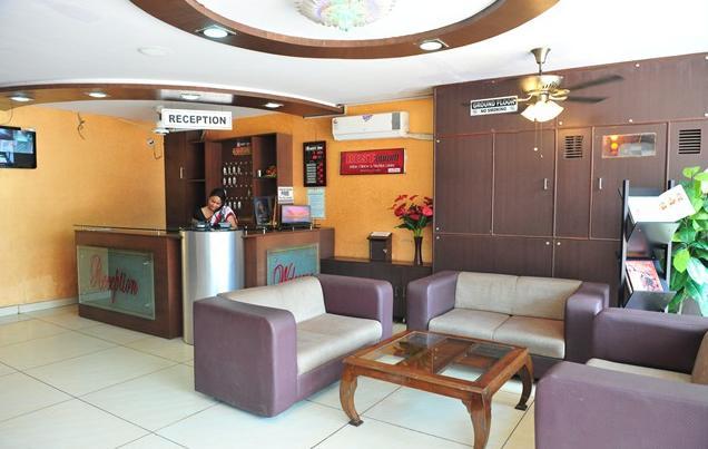 لاكناو Hotel Rest Inn المظهر الخارجي الصورة